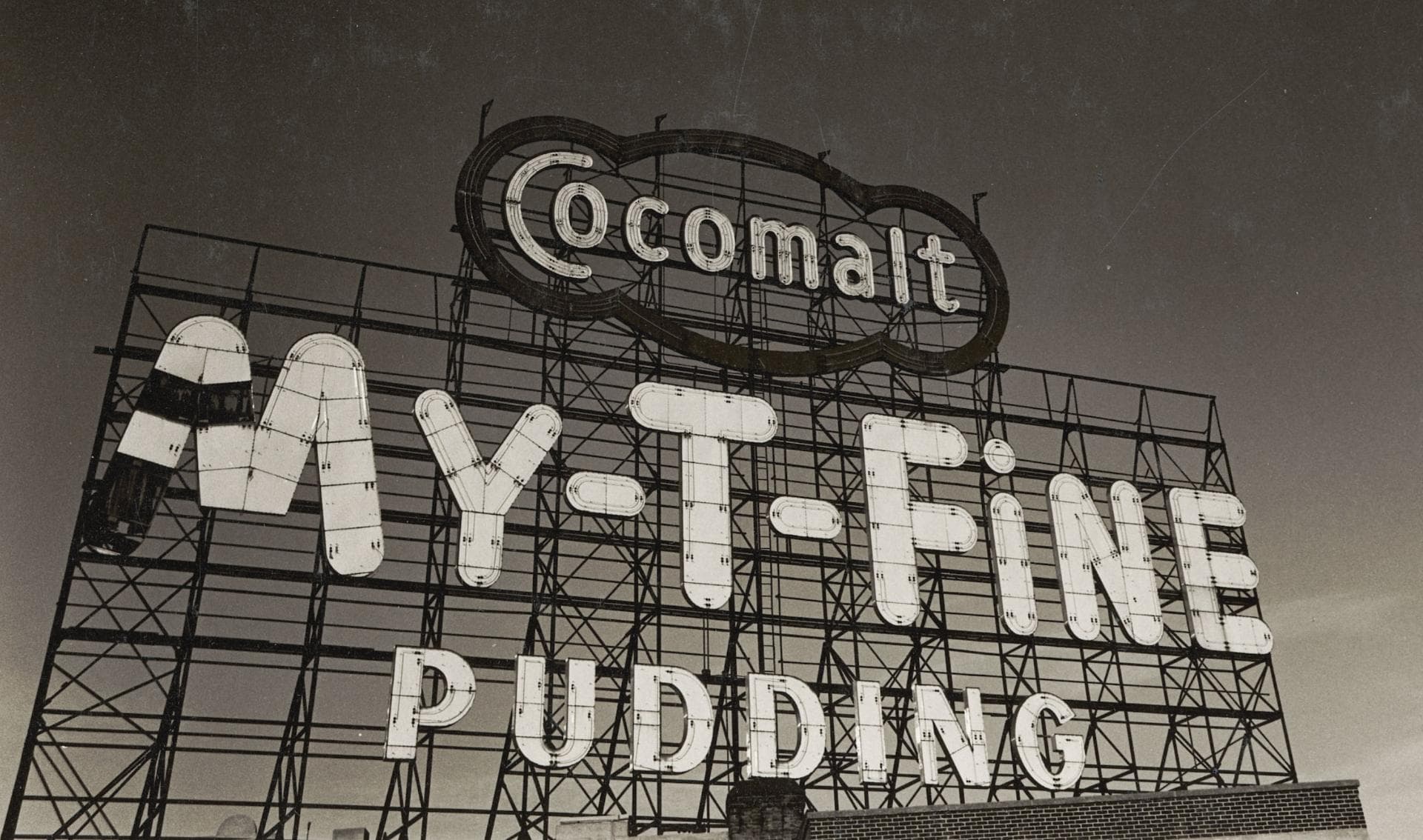 My-T-Fine Pudding Sign